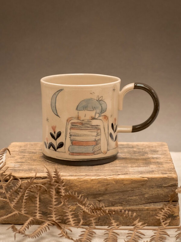 Smokvica cup - Worlds in Books