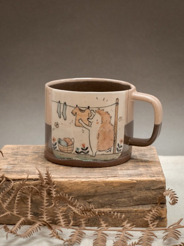 Skodelica Pisanka - Sveže perilo (velika)